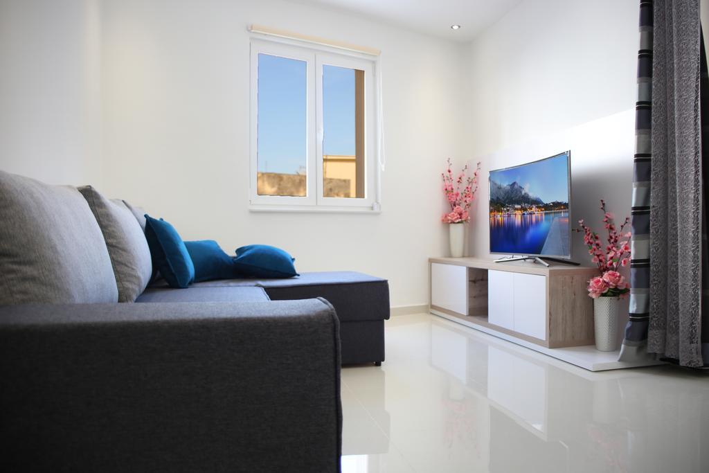 Villa Lile Baška Voda Extérieur photo